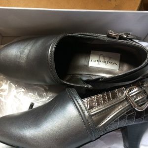 AJ Valenci Croc Bootie in Silver Metallic Size 10W